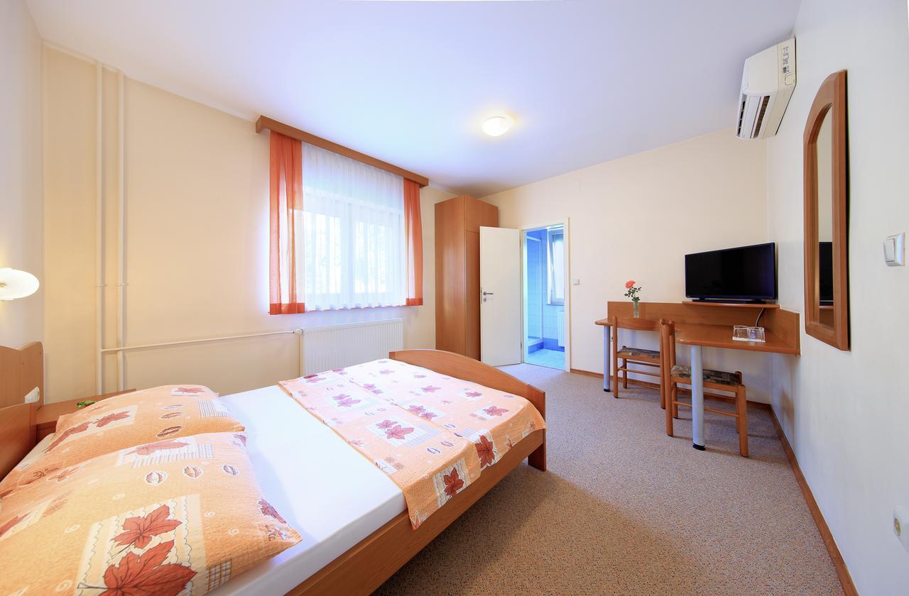 Rooms Sustersic リュブリャナ エクステリア 写真